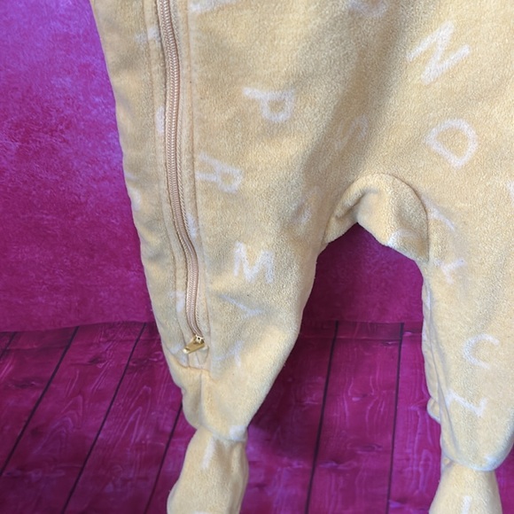 (2 for $20) 9 Month Baby Fleece Zip Up Sleeper - Picture 3 of 4